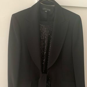 Black Tie pants suit with sleeveless sequin top.